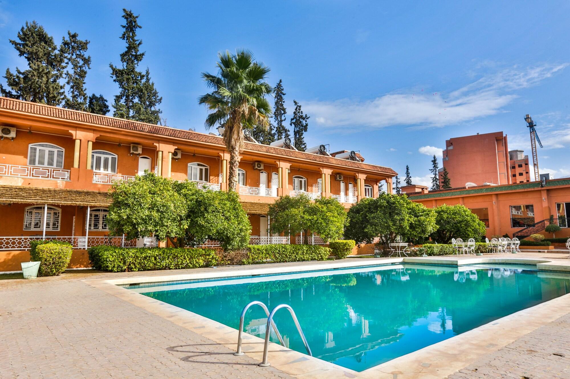 Hotel Al Bassatine Beni Mellal Bagian luar foto