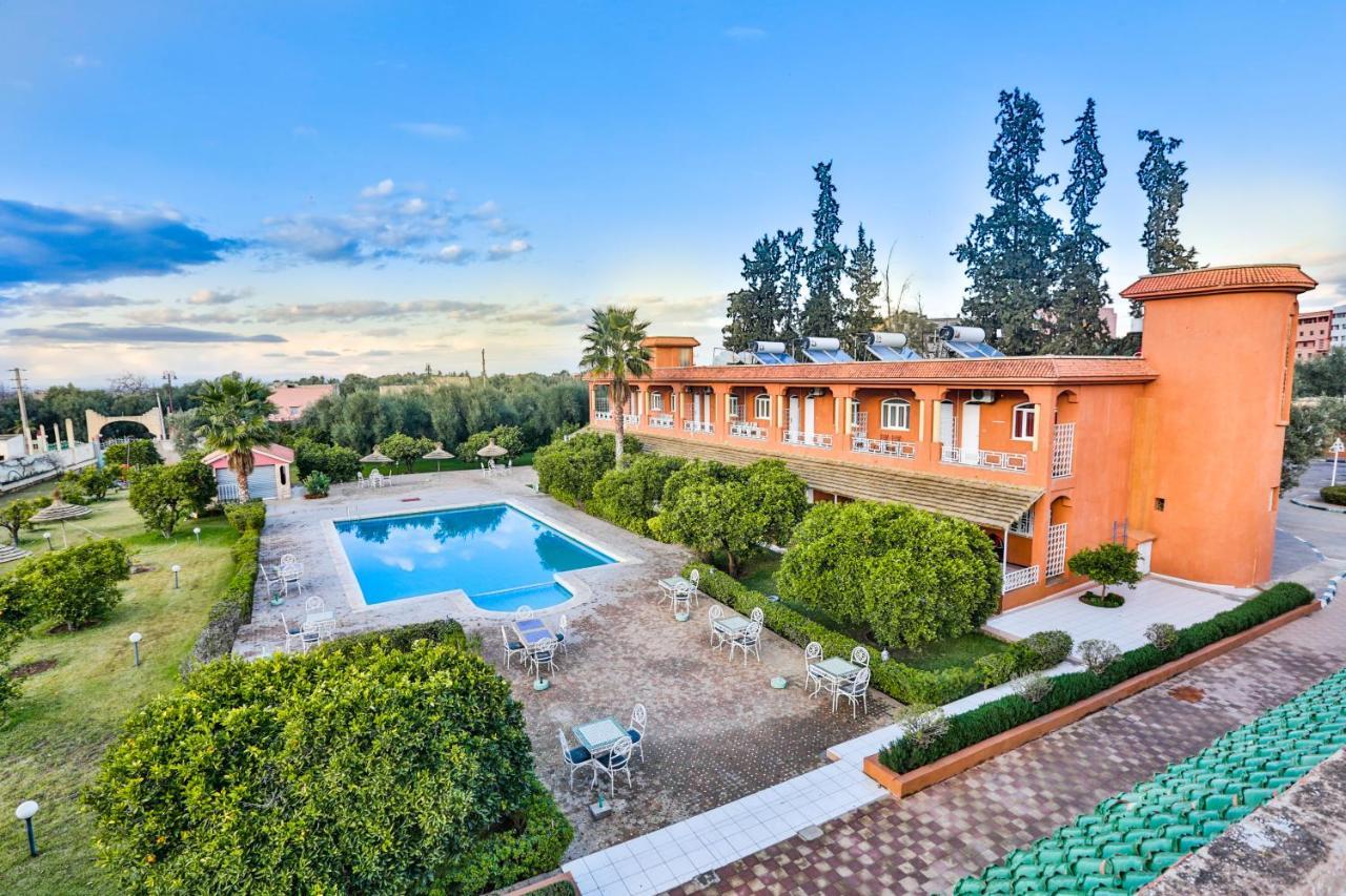 Hotel Al Bassatine Beni Mellal Bagian luar foto