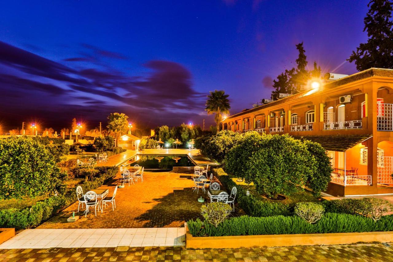 Hotel Al Bassatine Beni Mellal Bagian luar foto