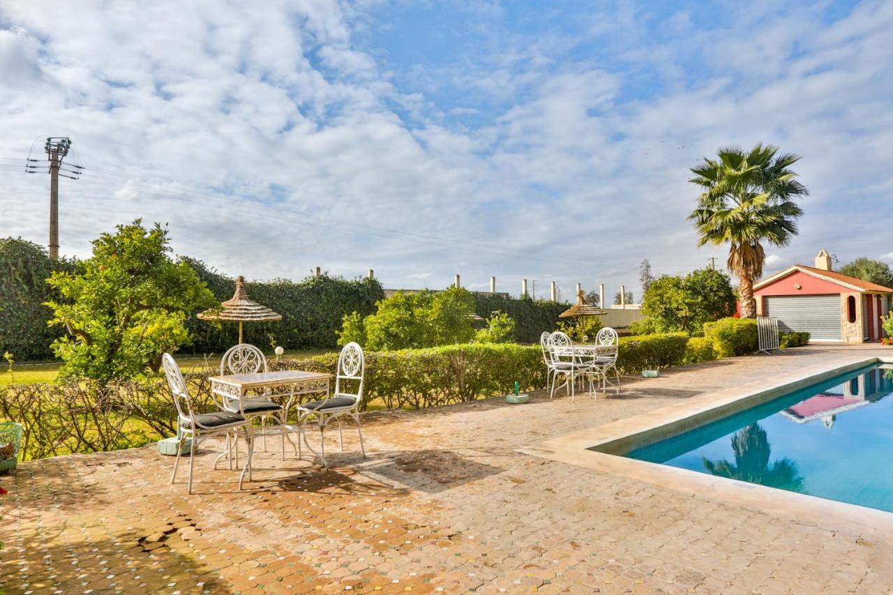 Hotel Al Bassatine Beni Mellal Bagian luar foto